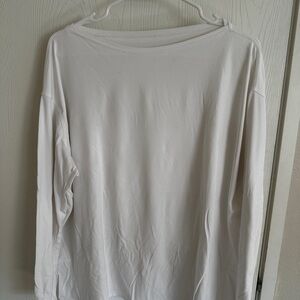 Lululemon Back in Action Long Sleeve Nulu